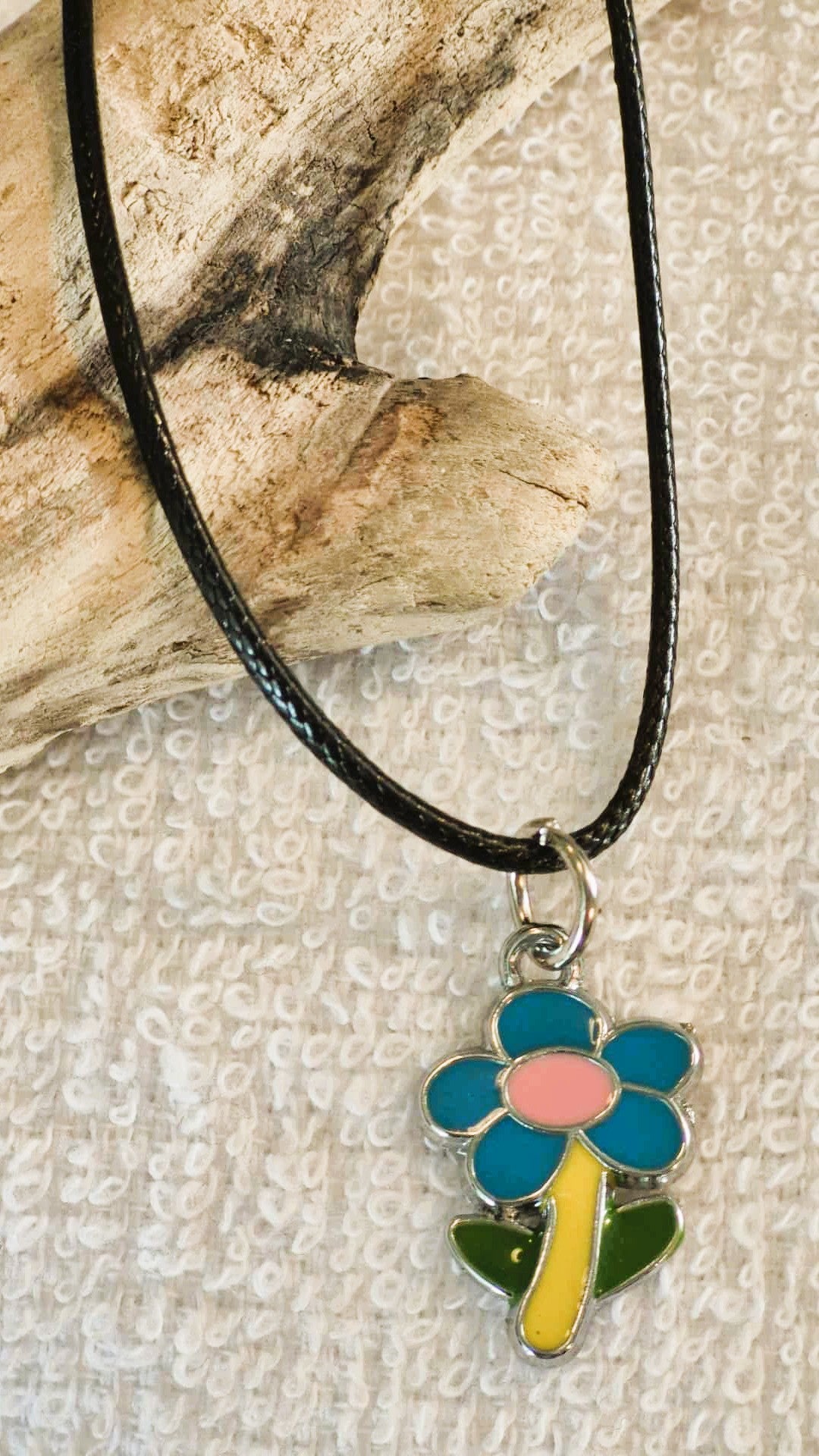 Collier enfant Fleur colorée